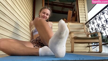 kflexiblefeet star porn picture