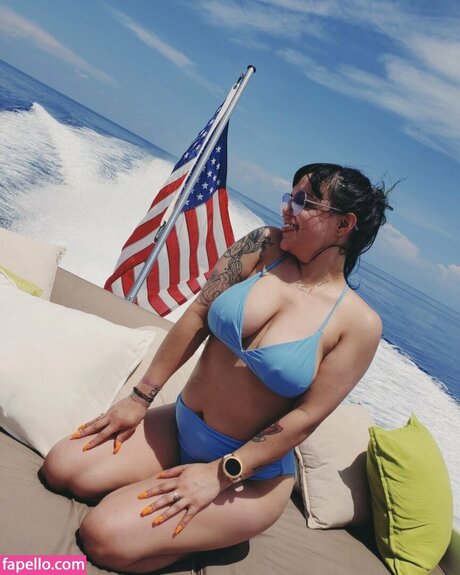 Kia Taylor model sexy images