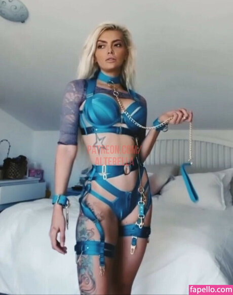 Ella Dvornik nice pornstar img