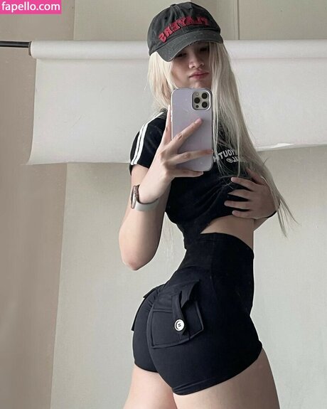 Jel___ly star naked galleries