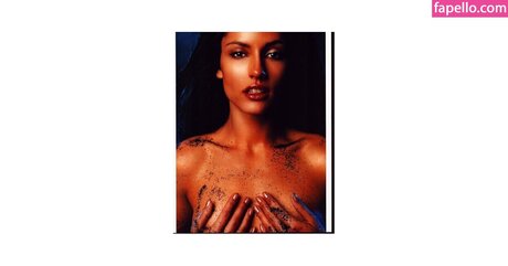 Leonor Varela model gallery