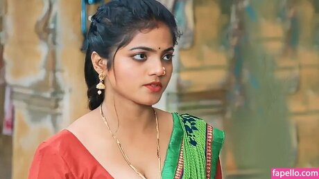 Bharti Jha free pornstar img