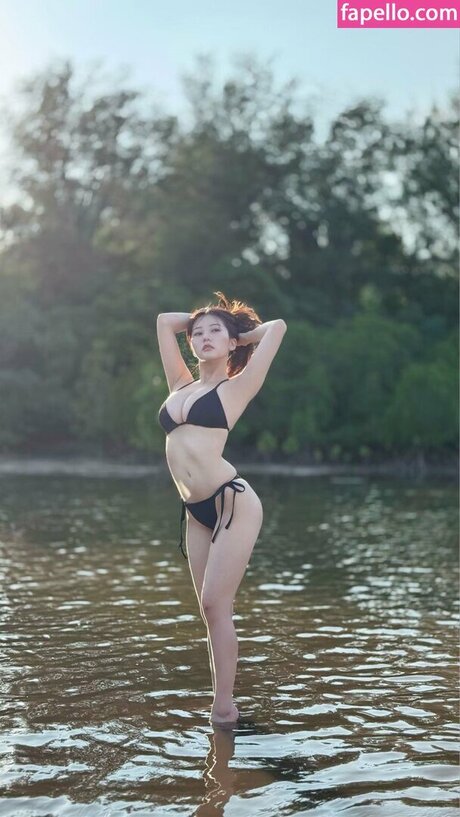 Tanaka Miku pornstar art photo