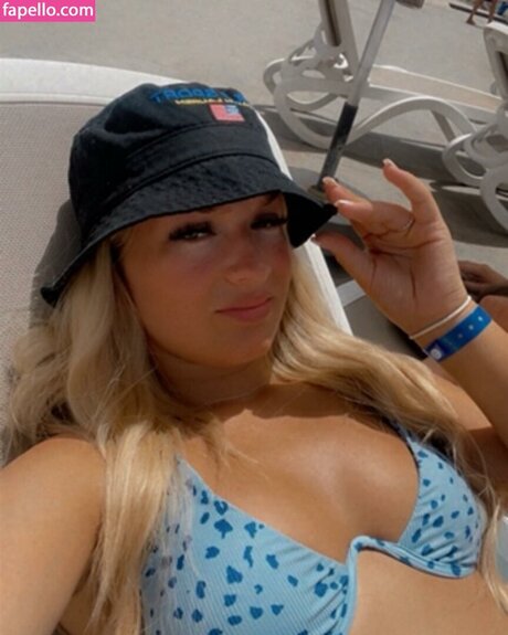 Harriet Cowan From Clarkson s Farm pornstar nice img