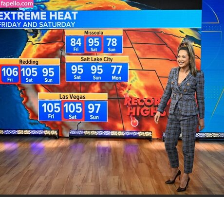 Ginger Zee pornstar pretty img