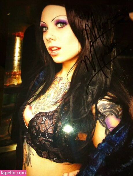 MeGaN MaSsACrE model sex archive