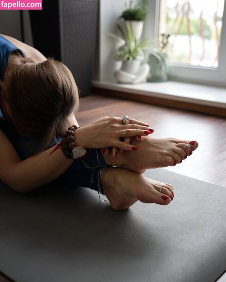 Eva Shik perfect model pics