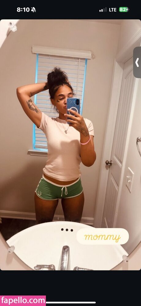 payy 2x pornstar naked img