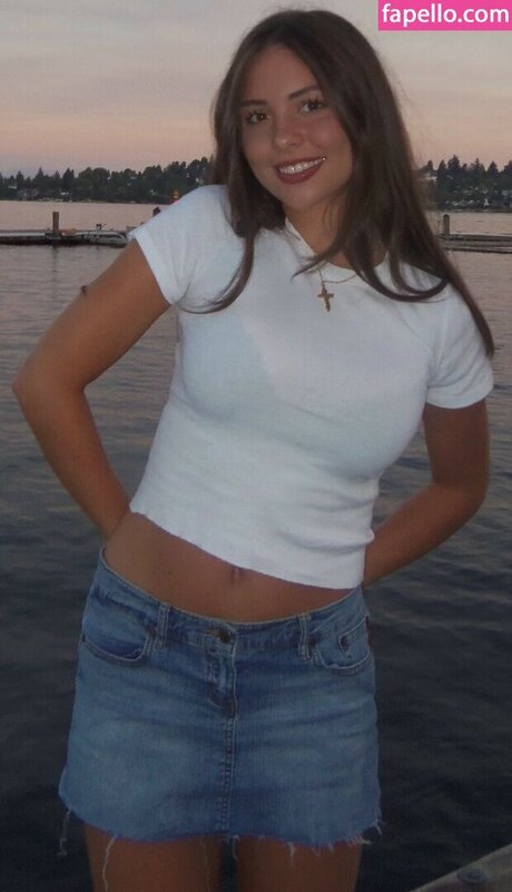 Eirmioni Ilvanakis model adult img