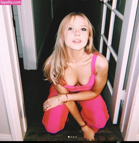 Mary Kate Willis actress picture