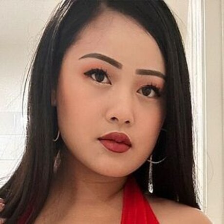 itsthechia free pornstar pics