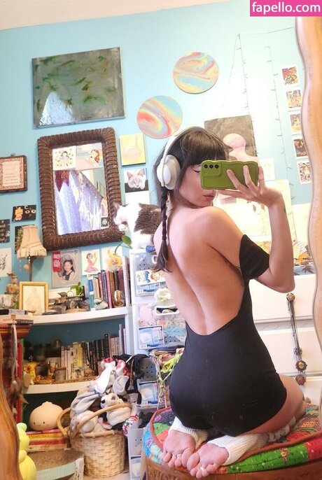 mama moons star sexy gallery