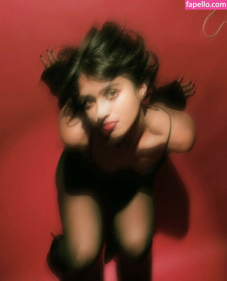 bbyg6rl erotic pornstar pictures