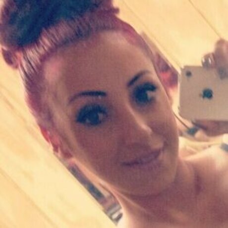 nadianaughty1 exclusive star img