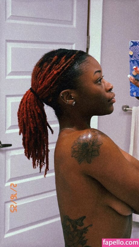 Locdbree star hot img