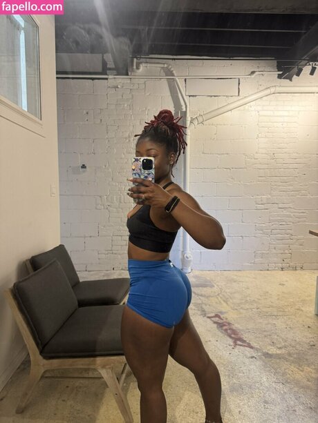 Locdbree high quality star photos