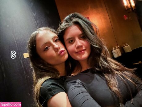 Lily Mo Sheen model exclusive image