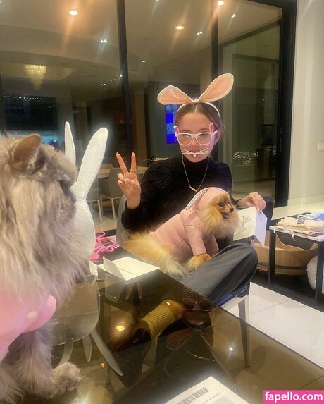 Lily Mo Sheen star beautiful archive