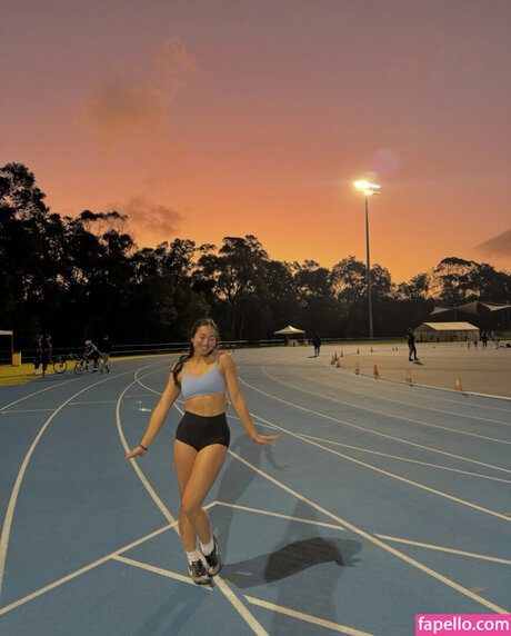 Sarah Schwarz exclusive pornstar img