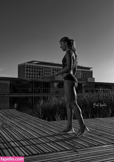 Demi Van Den Wildenberg sex model images