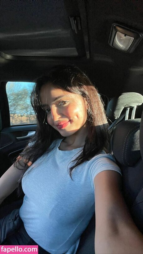 Momortelle Immomortelle pornstar xxx pictures