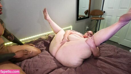 Julie Ginger pretty model archive