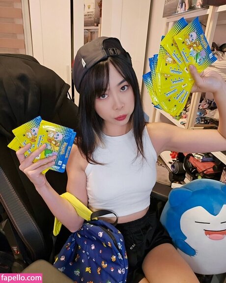 Wolfsbanee perfect pornstar pics