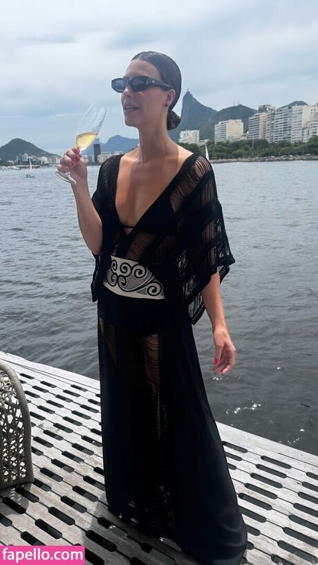 Camila Rodrigues best model img