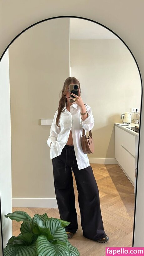 Rhode Kok pornstar best photos