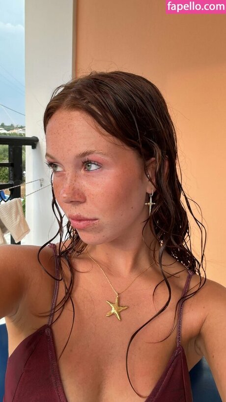 Rhode Kok pornstar high quality pictures