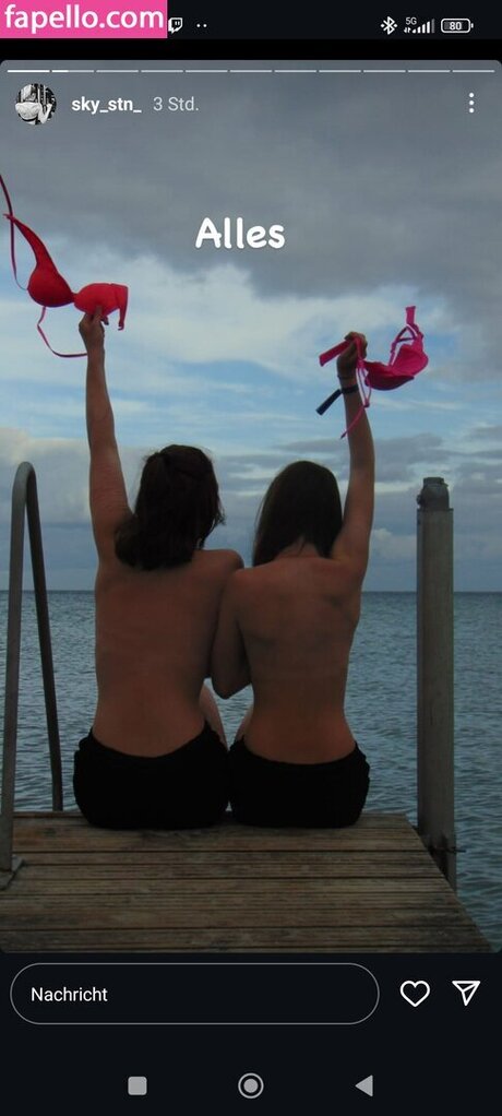 sky stn_ nudes model gallery