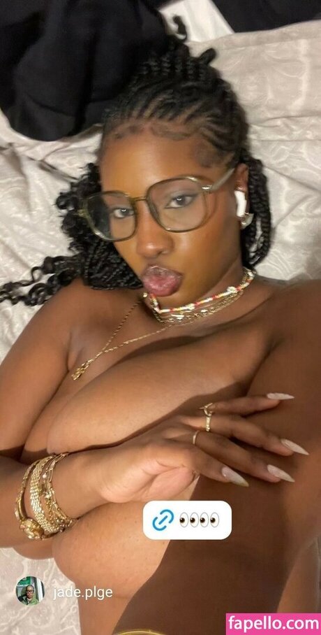 Imacow model beautiful img