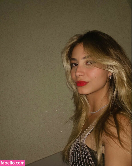 Julia Castrom naked model pics