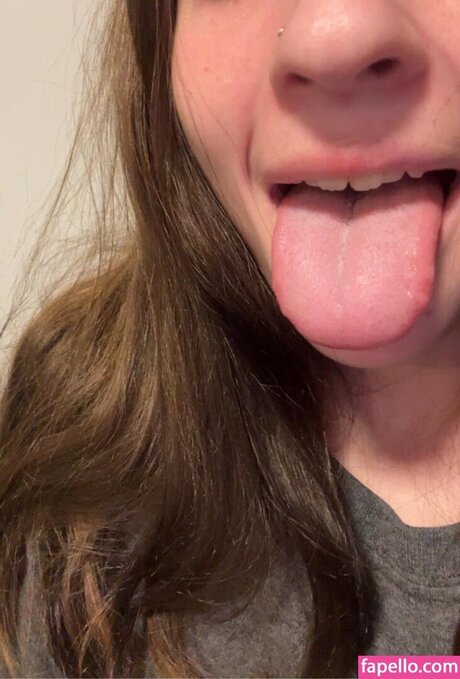 SeccySerena sex actress img