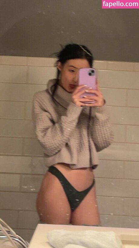 SeccySerena hd star pics