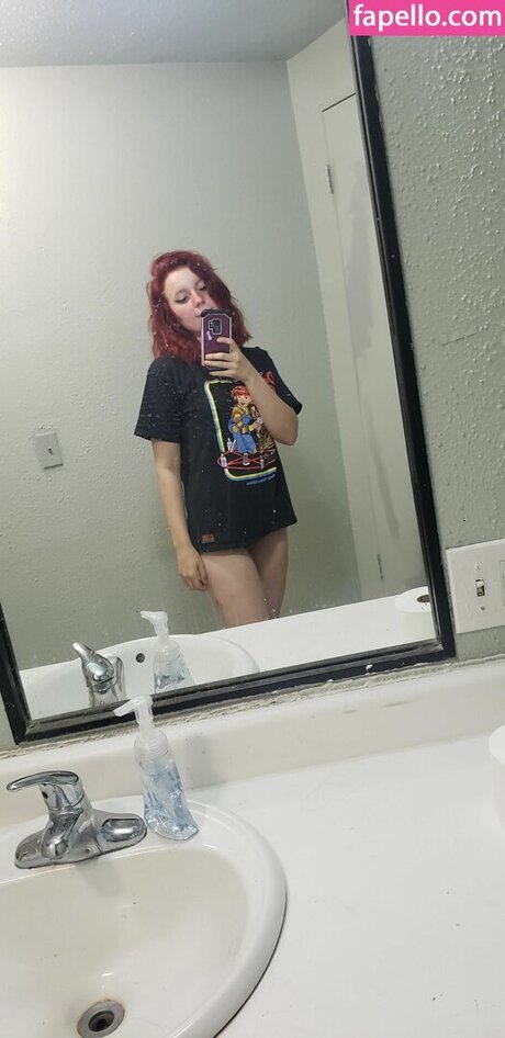 Jessicahenlo sexy actress pictures