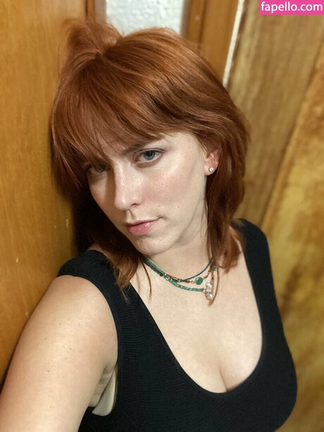 Emily Fleming star photos