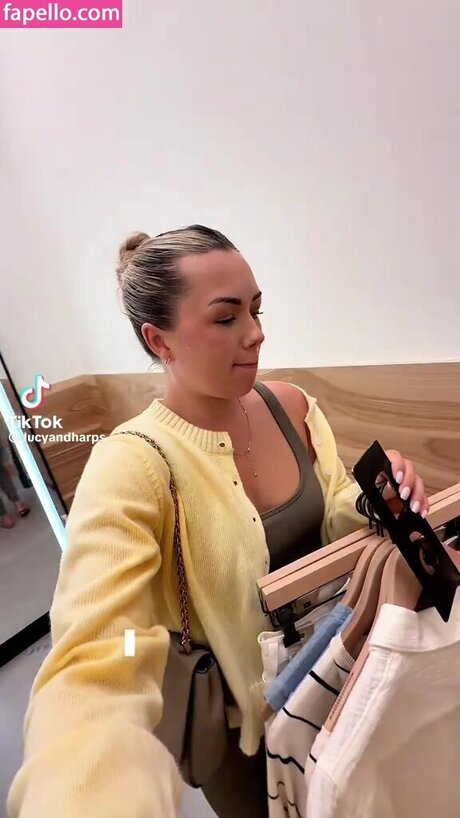 Lucy Claire star naked image