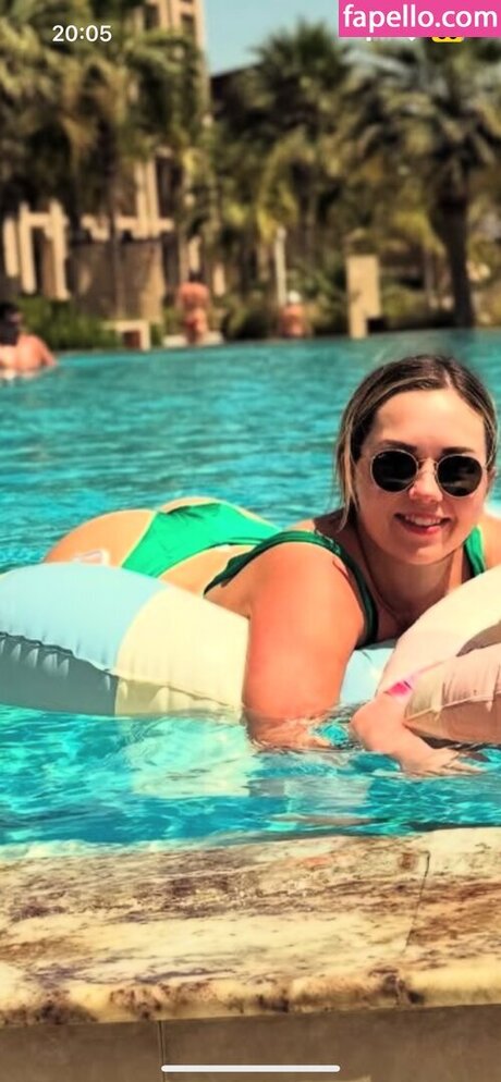 Lucy Claire model porn pic