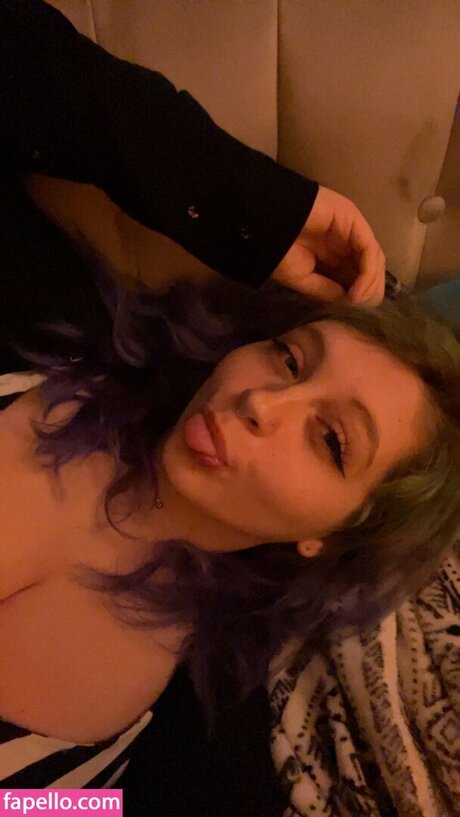 too0ldcat sexy star pic