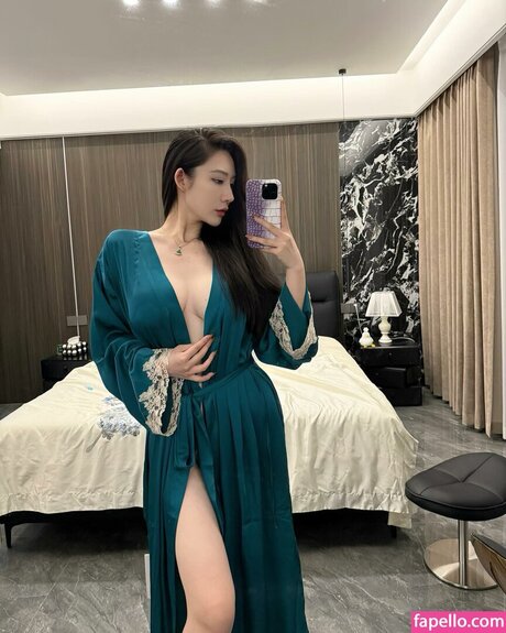 celi nejy art star galleries