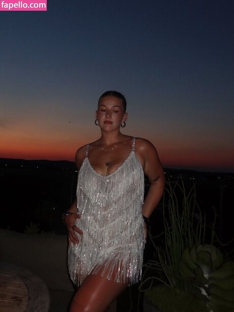 Esther Burden hot model gallery