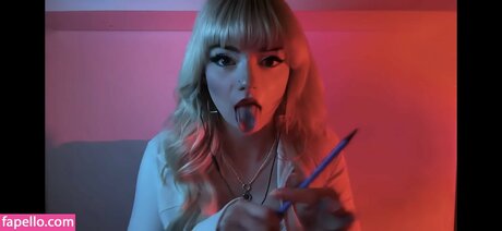 Emma s MySpace nice actress pics