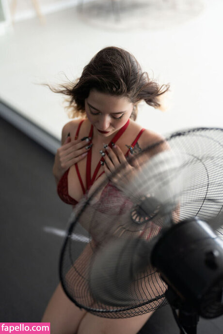 galwolfson erotic star pics