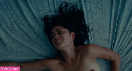 Blu Hunt free star pictures