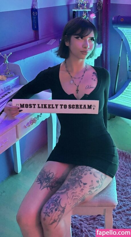 myshayla hd model images