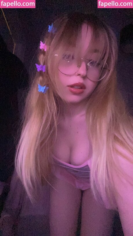 Tamothie pornstar erotic photos