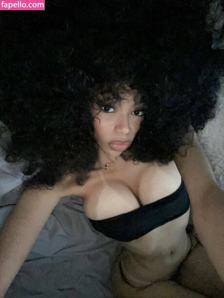 soleiljolina high quality actress photos