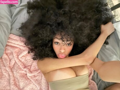 soleiljolina adult star pics