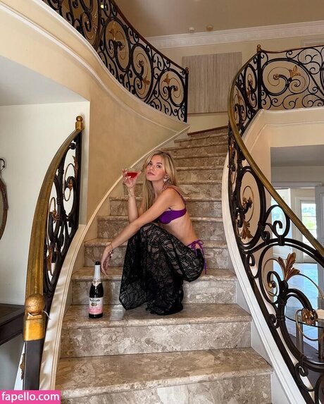 Ocean s Asmr star nudes image